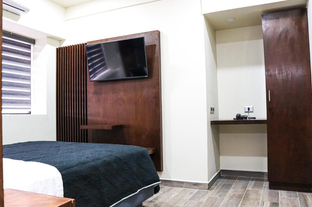 Hotel Mision 11 Tijuana Dış mekan fotoğraf