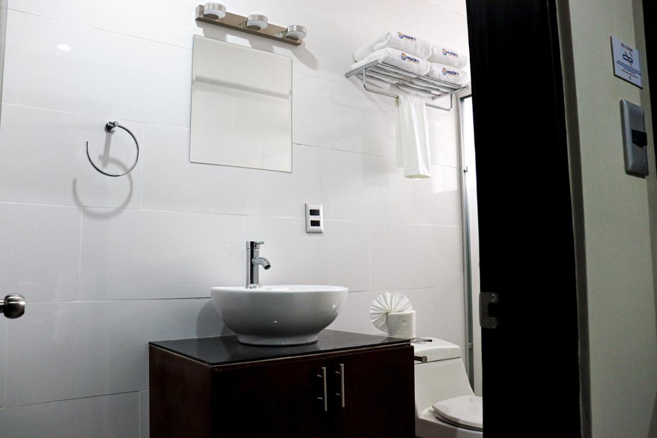 Hotel Mision 11 Tijuana Dış mekan fotoğraf